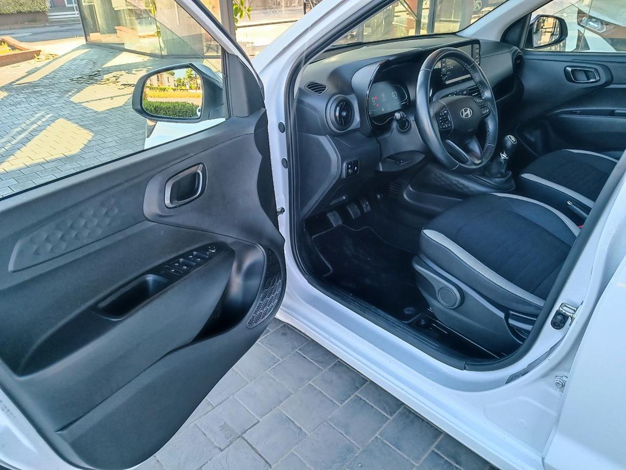 HYUNDAI i10 1.0 MPI Connectline - 6