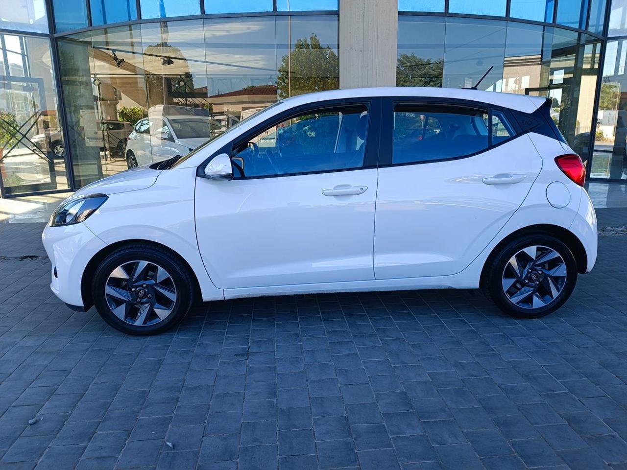 HYUNDAI i10 1.0 MPI Connectline - 20