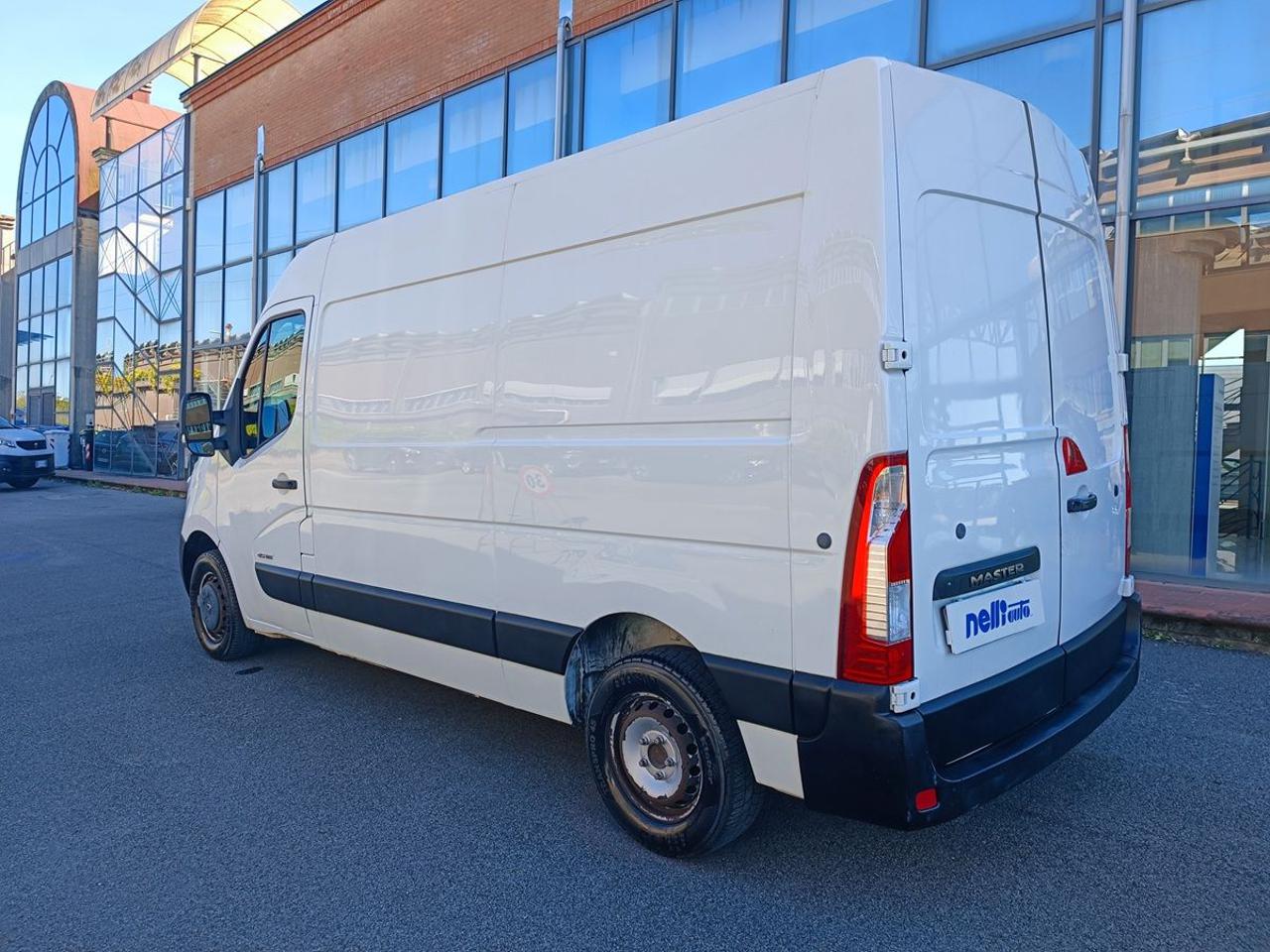 RENAULT Master T33 2.3 dCi/125 PM-TM Furgone E4 - 6