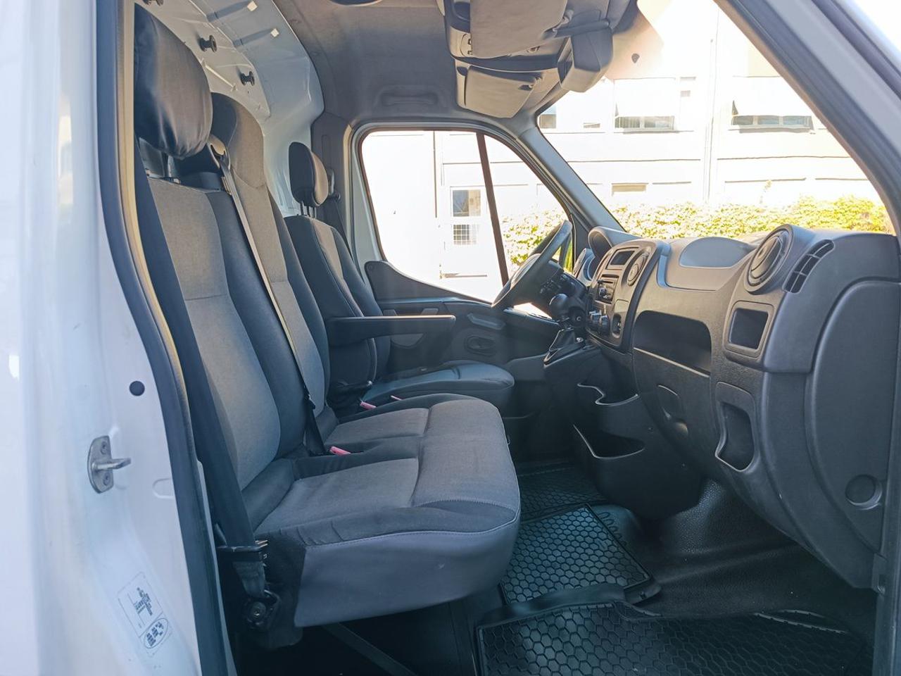 RENAULT Master T33 2.3 dCi/125 PM-TM Furgone E4 - 12