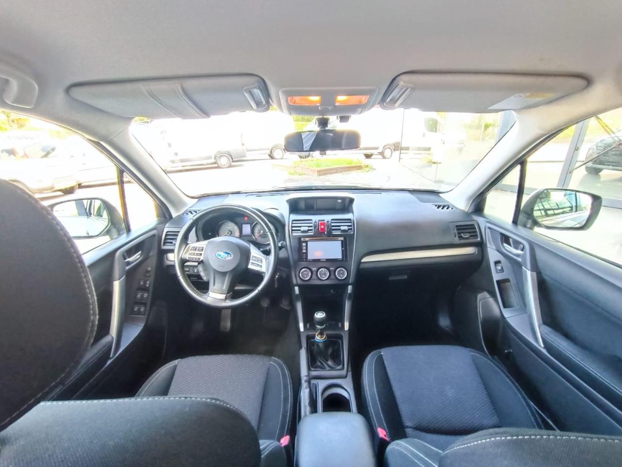 SUBARU Forester 2.0D Exclusive - 8