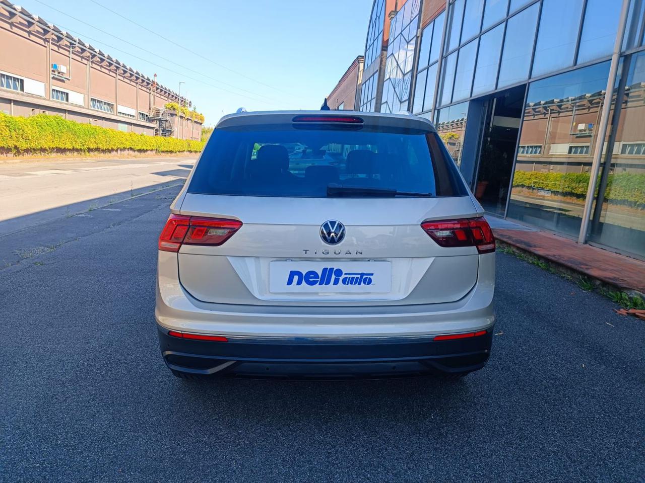 VOLKSWAGEN Tiguan 2.0 TDI SCR Life - 20
