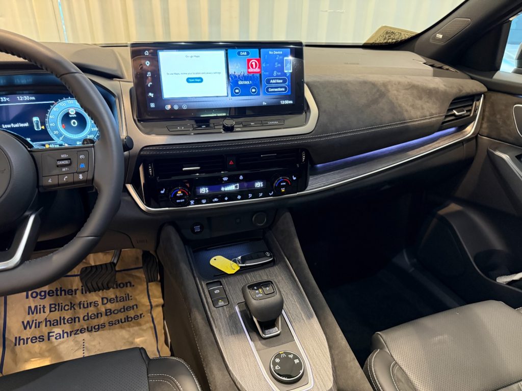 NISSAN Qashqai Tekna+ 4x4 Mild Hybrid 360° Bose Navi - 8