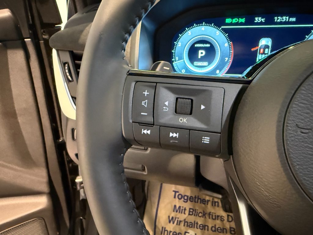 NISSAN Qashqai Tekna+ 4x4 Mild Hybrid 360° Bose Navi - 11