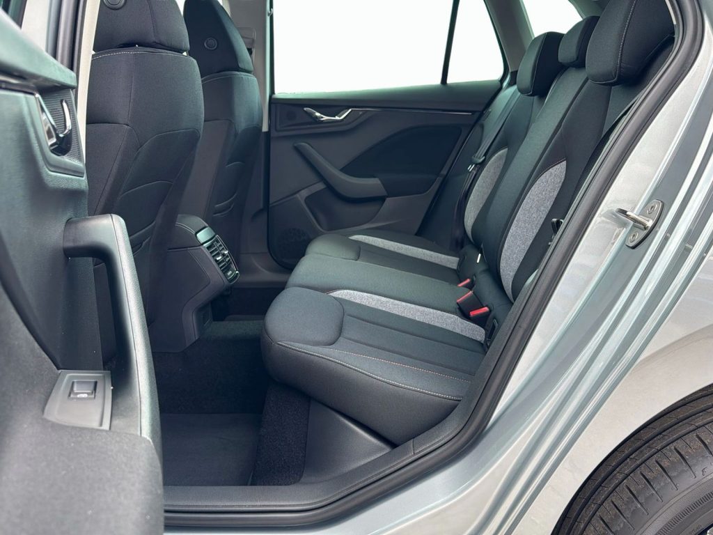SKODA Kamiq Be More 1,0 TSI 70 kW (95 CV) 5 marce - manuale - 10