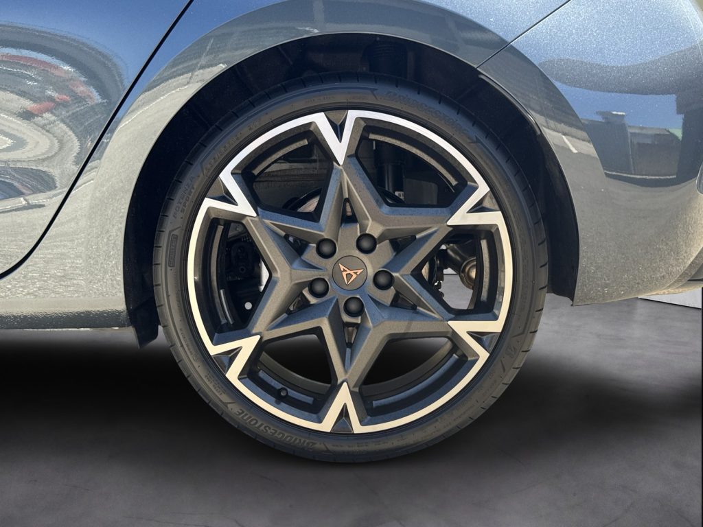 CUPRA Leon CUPRA Leon Edge 1.5 Hybrid 110 kW (150 CV) mHEV DS - 18