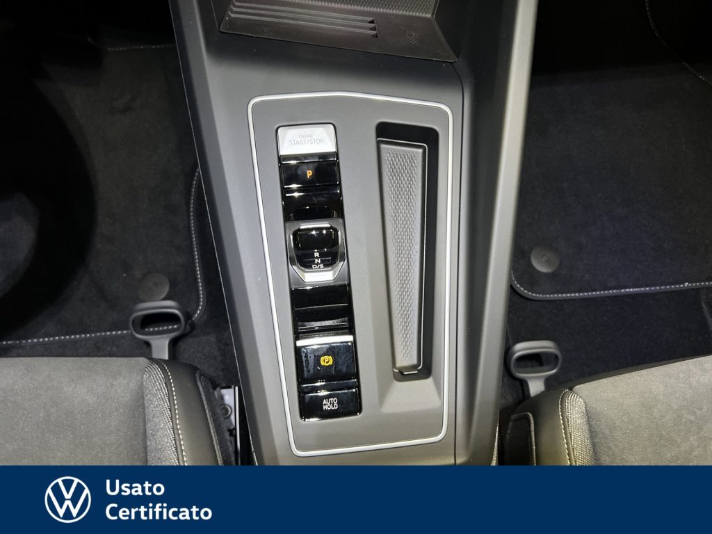 VOLKSWAGEN Golf 1.5 tsi ehybrid edition plus 204cv dsg - 11
