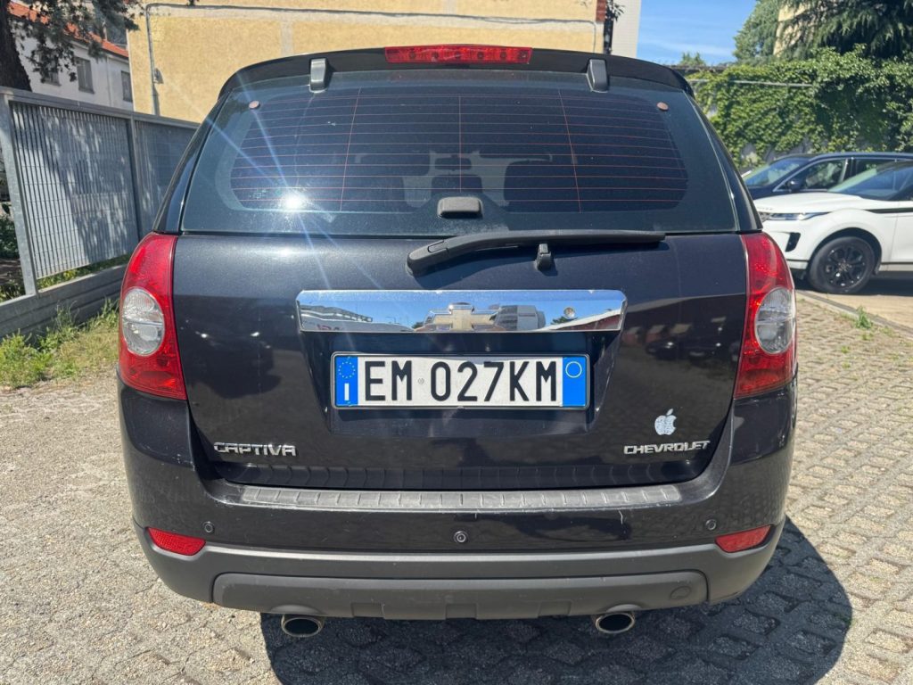 CHEVROLET Captiva 2.2 VCDi 163CV 2WD LS 7 POSTI - 6