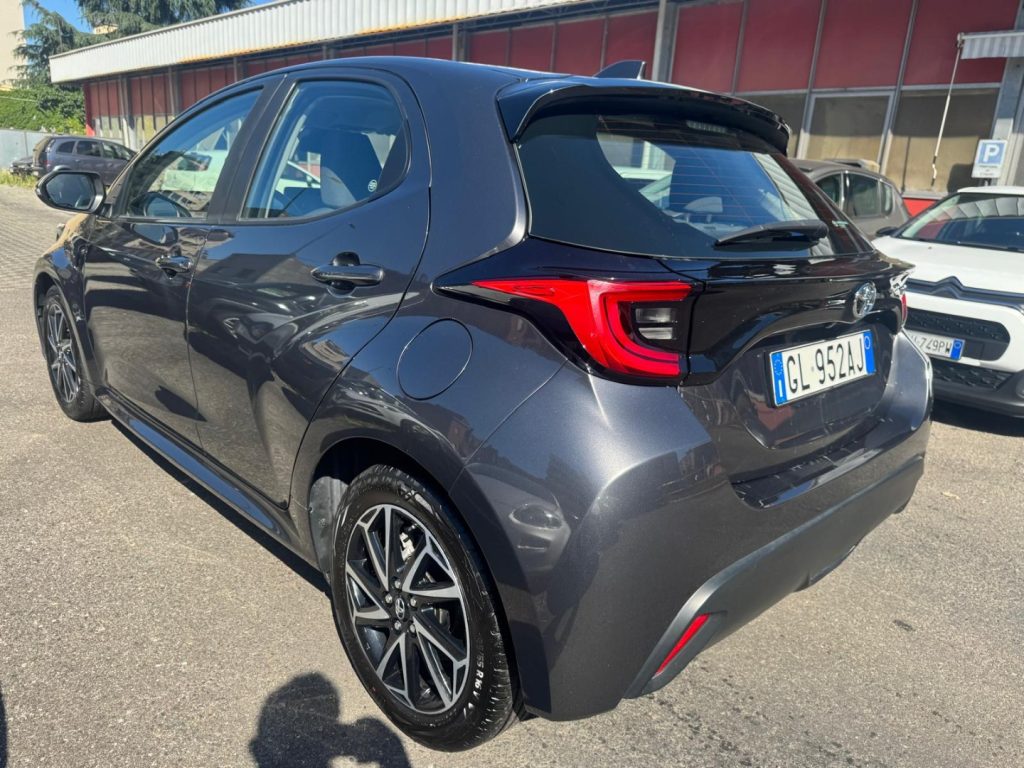 TOYOTA Yaris 1.5 Hybrid 5 porte Lounge - 7