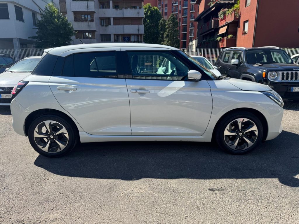 SUZUKI Swift 1.2 Hybrid Top - 3