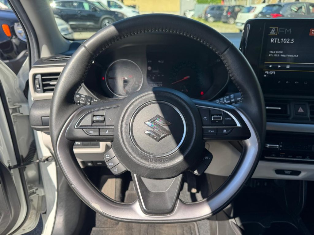 SUZUKI Swift 1.2 Hybrid Top - 8