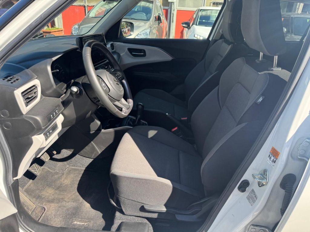 SUZUKI Swift 1.2 Hybrid Top - 16