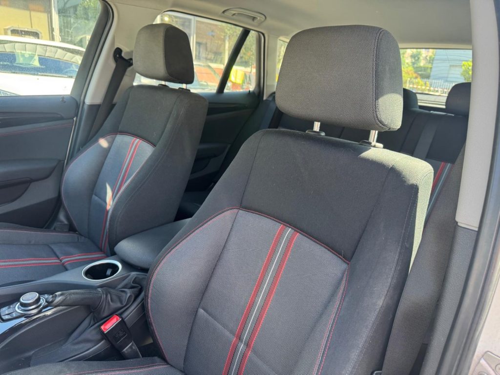 BMW X1 sDrive16d Sport Line - 15