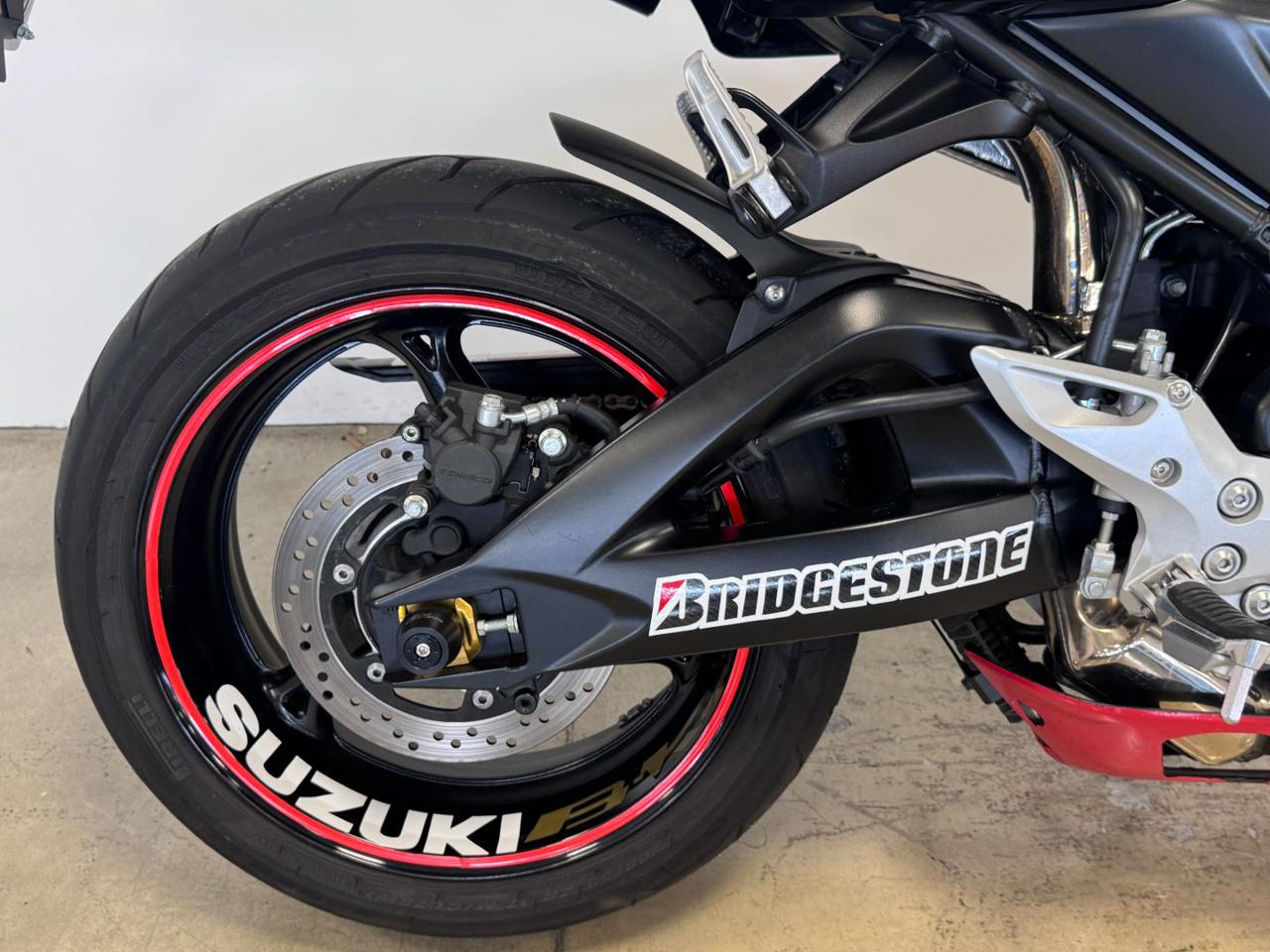 SUZUKI B-King GSX 1300 MY 2009 - 6