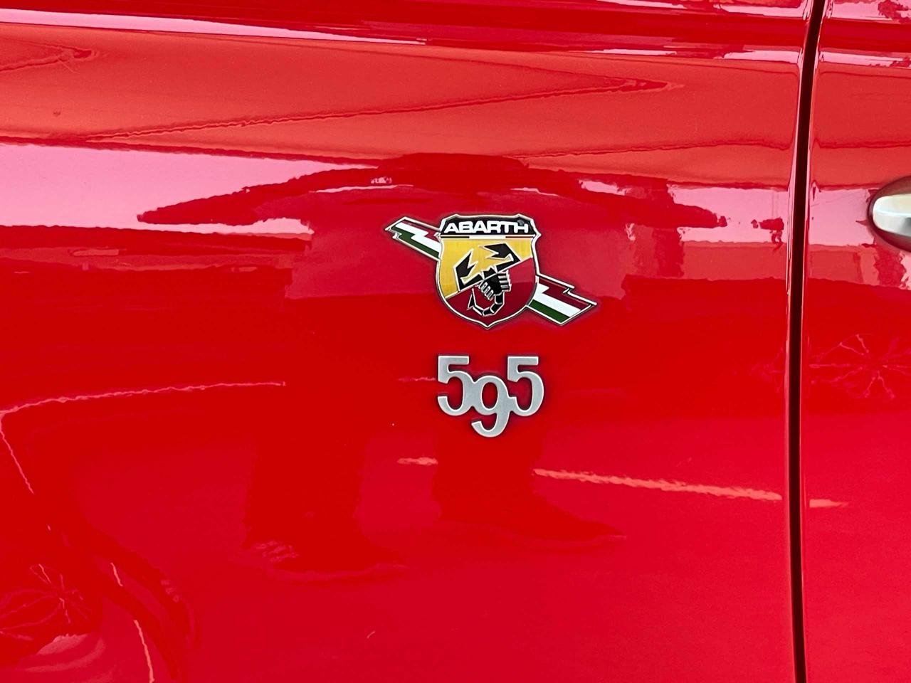 ABARTH 595 1.4 Turbo T-Jet 145 CV Tetto Panorama - 3