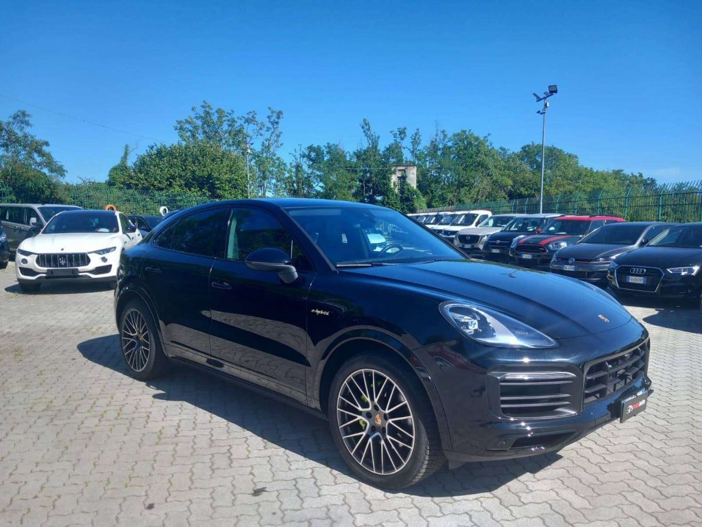 PORSCHE Cayenne Coupe 3.0 e-hybrid tiptronic IVA ESPOSTA POSSIBILI - 3