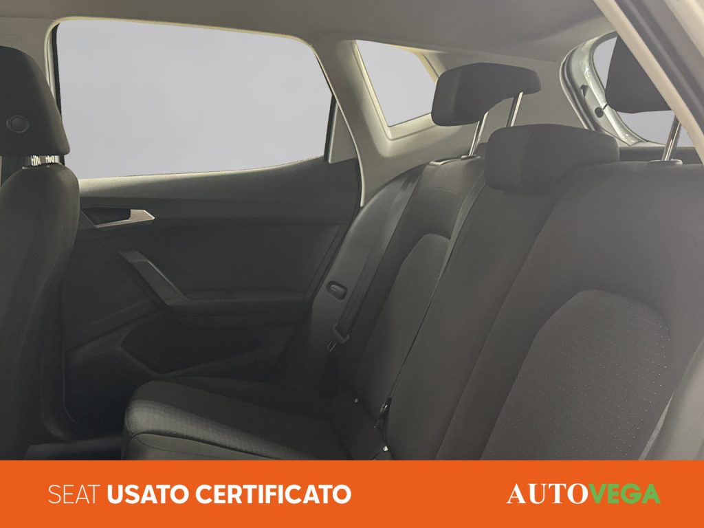 SEAT Arona 1.0 ecotsi style 115cv dsg - 12