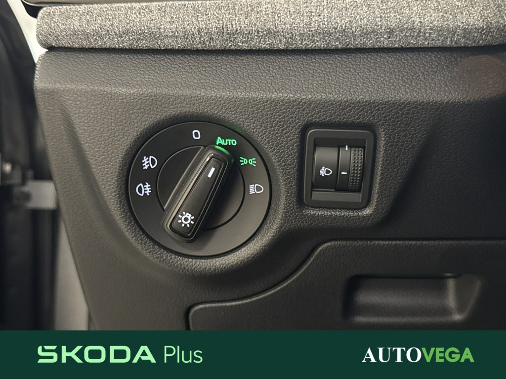 SKODA Kamiq 1.0 tsi 130 edition 115cv dsg - 16