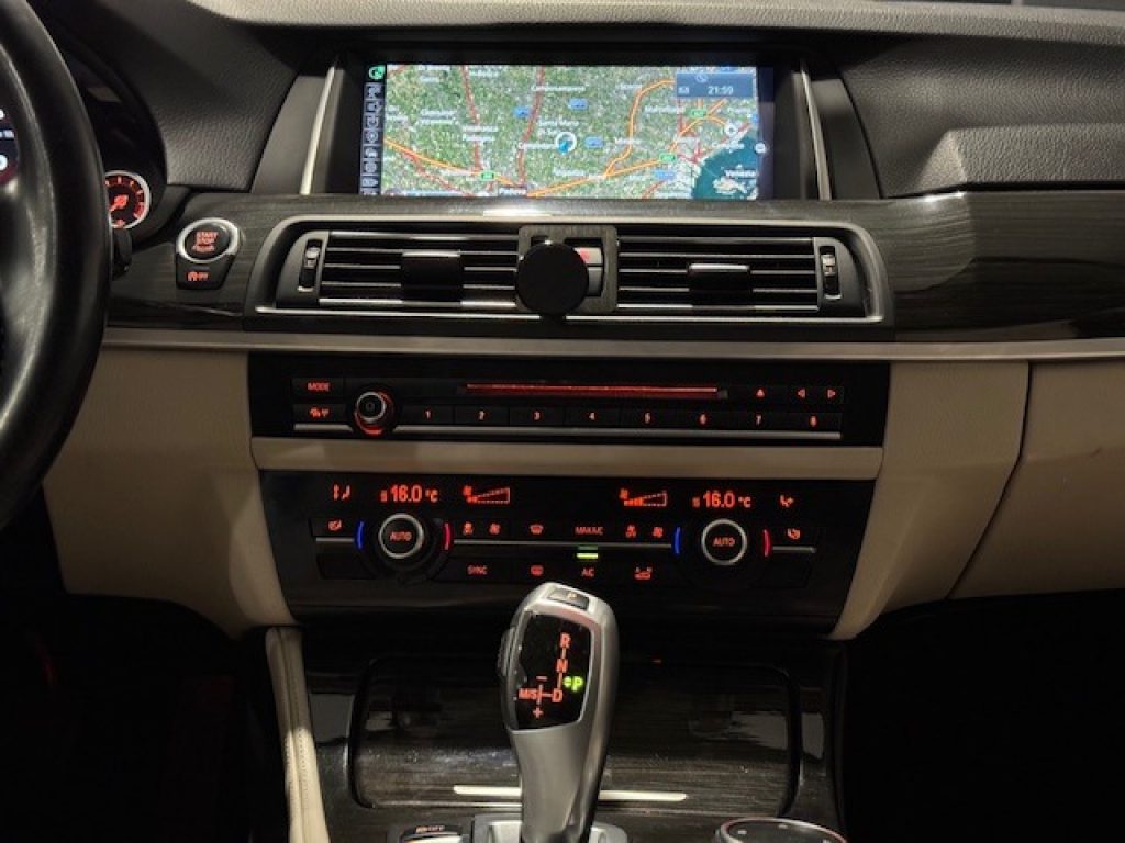 Clicca per ingrandire 520 - d xDrive Luxury Line/TETTO PANORAMICO