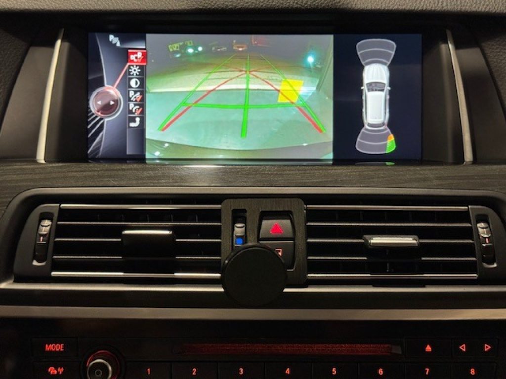 Clicca per ingrandire 520 - d xDrive Luxury Line/TETTO PANORAMICO