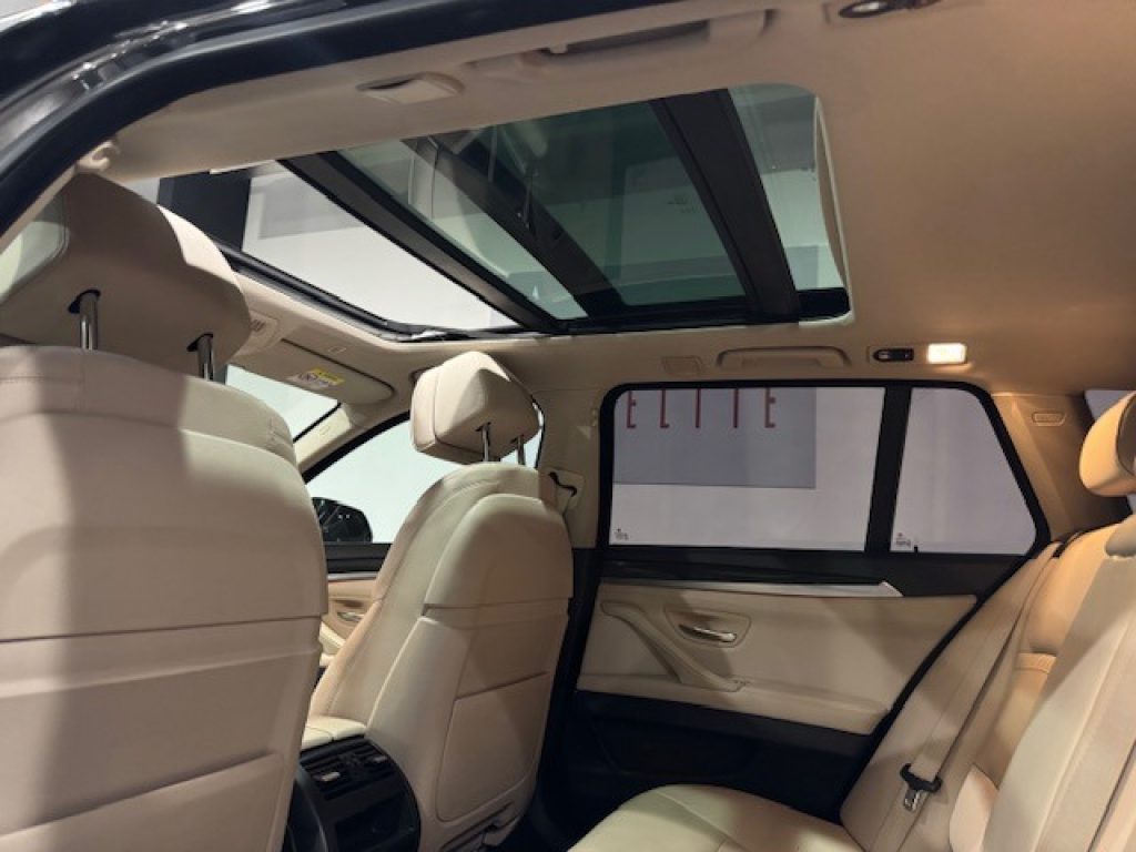 Clicca per ingrandire 520 - d xDrive Luxury Line/TETTO PANORAMICO