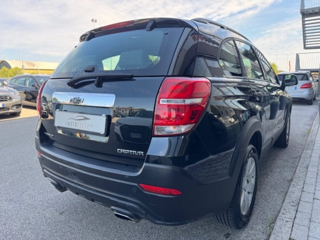 Clicca per ingrandire Captiva - 2.2 VCDi 163CV 7 POSTI 2WD LT