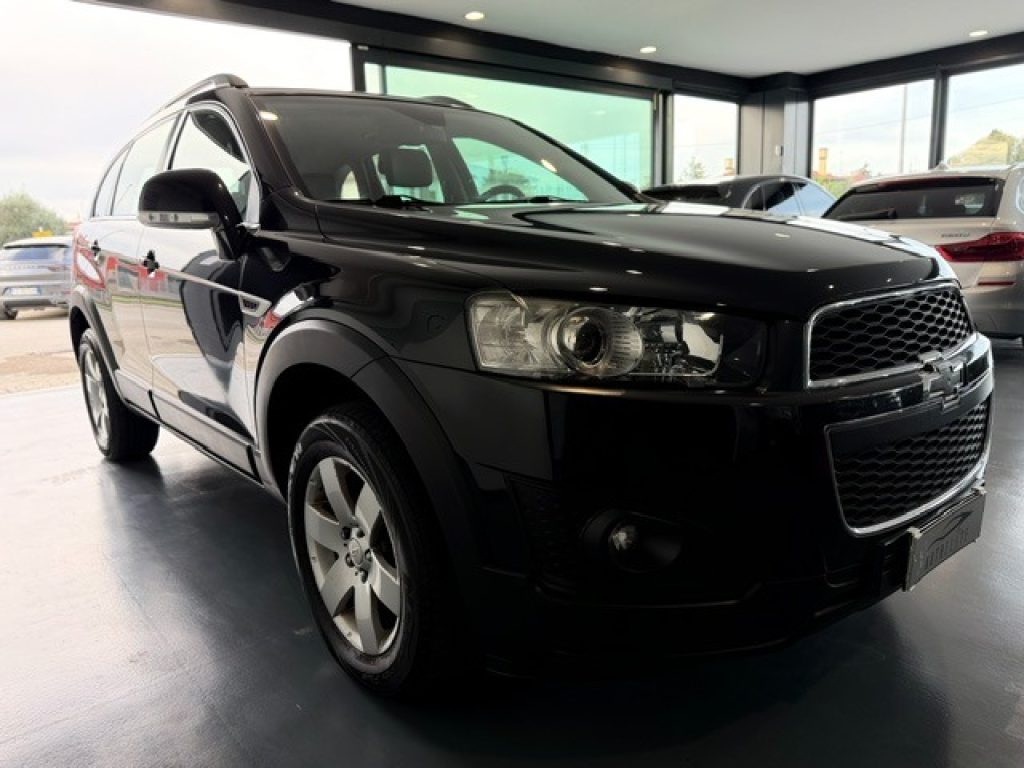 Clicca per ingrandire Captiva - 2.2 VCDi 163CV 7 POSTI 2WD LT