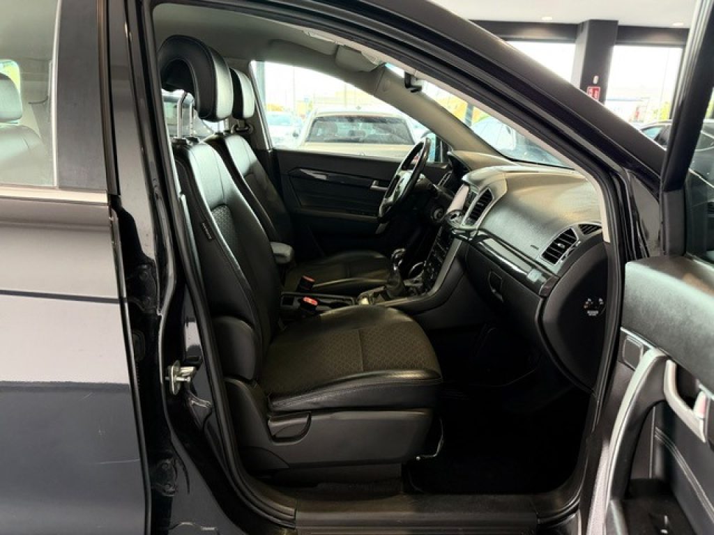 Clicca per ingrandire Captiva - 2.2 VCDi 163CV 7 POSTI 2WD LT