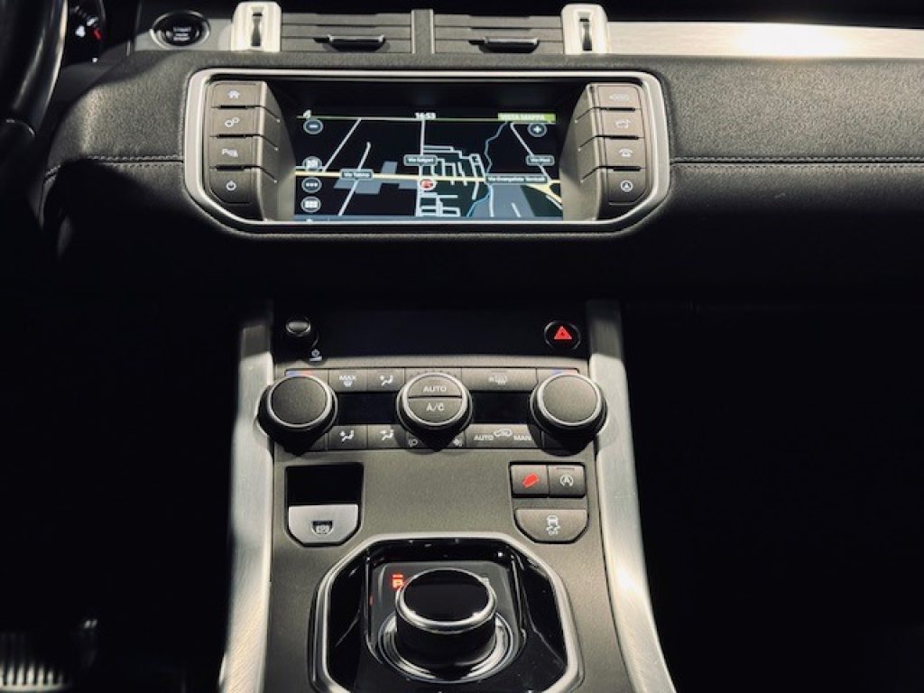 Clicca per ingrandire Range Rover Evoque - 2.0 150CV Dynamic BLACK PACK* SUPER PROMO