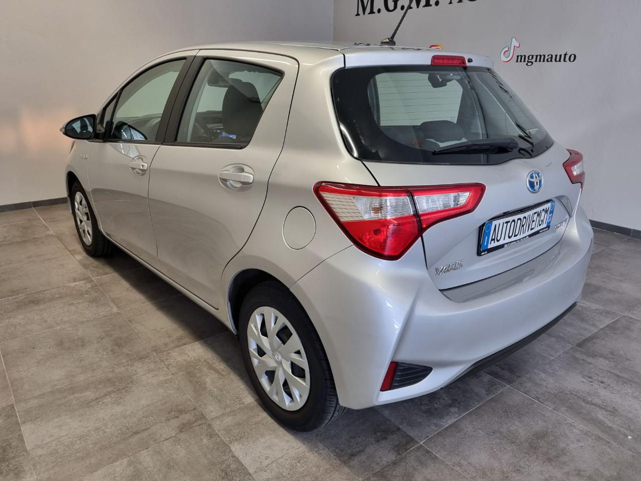 TOYOTA Yaris 1.5 Hybrid 5 porte Active - 23