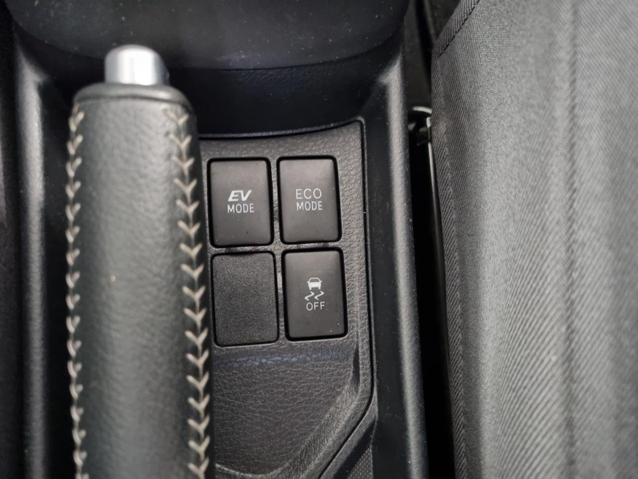 TOYOTA Yaris 1.5 Hybrid 5 porte Active - 13