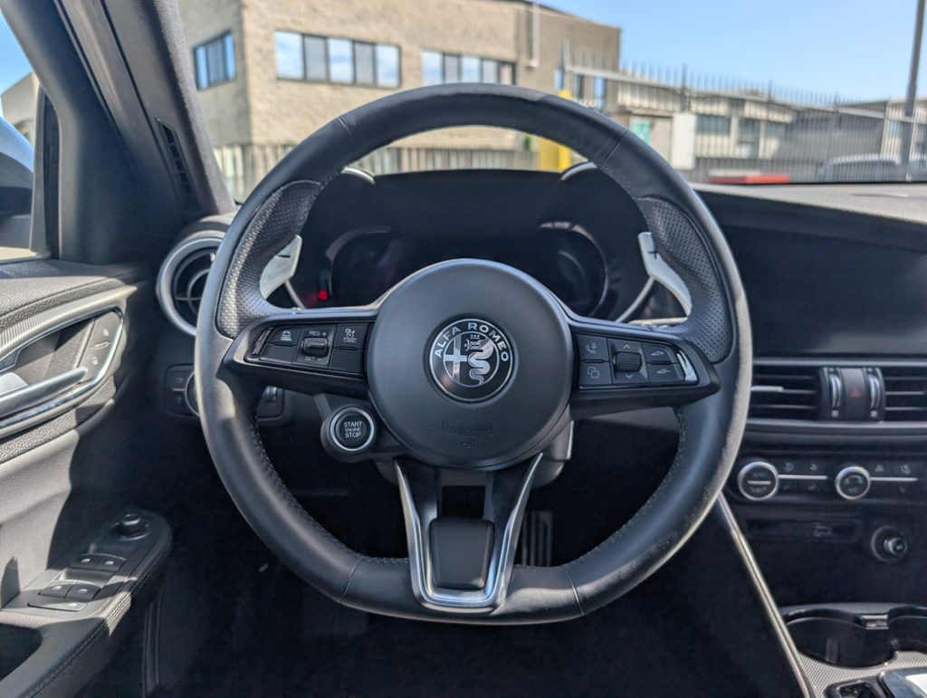 ALFA ROMEO Giulia 2.2 Turbodiesel 160 CV AT8 Veloce - 9