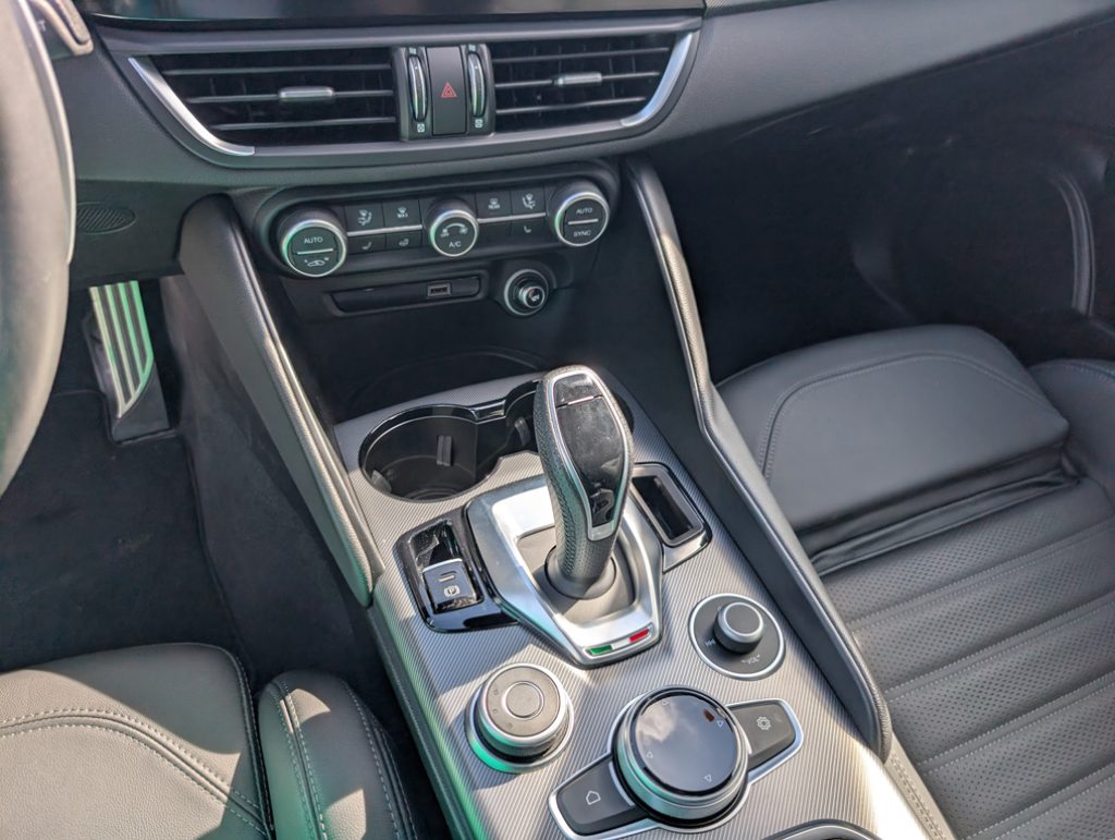 ALFA ROMEO Giulia 2.2 Turbodiesel 160 CV AT8 Veloce - 33