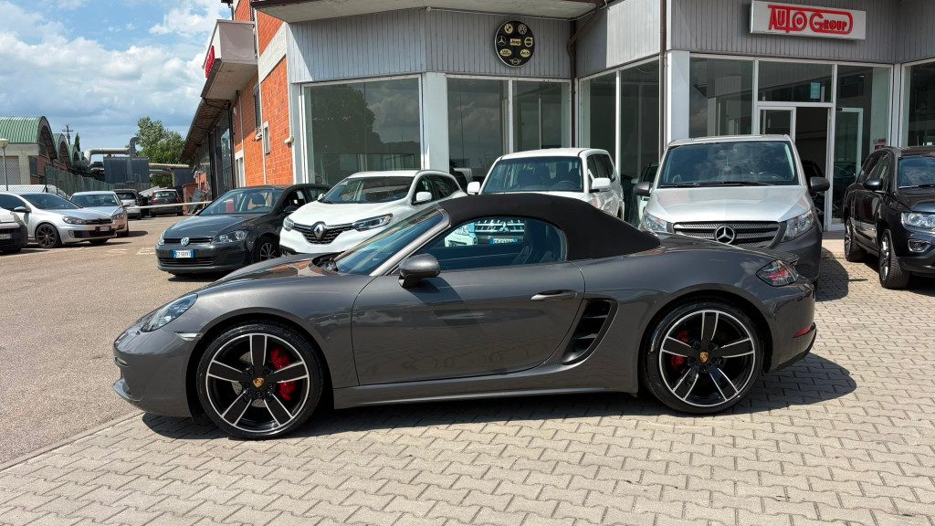 PORSCHE 718 Spyder 2.5 S - 5
