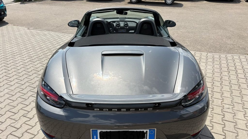 PORSCHE 718 Spyder 2.5 S - 27