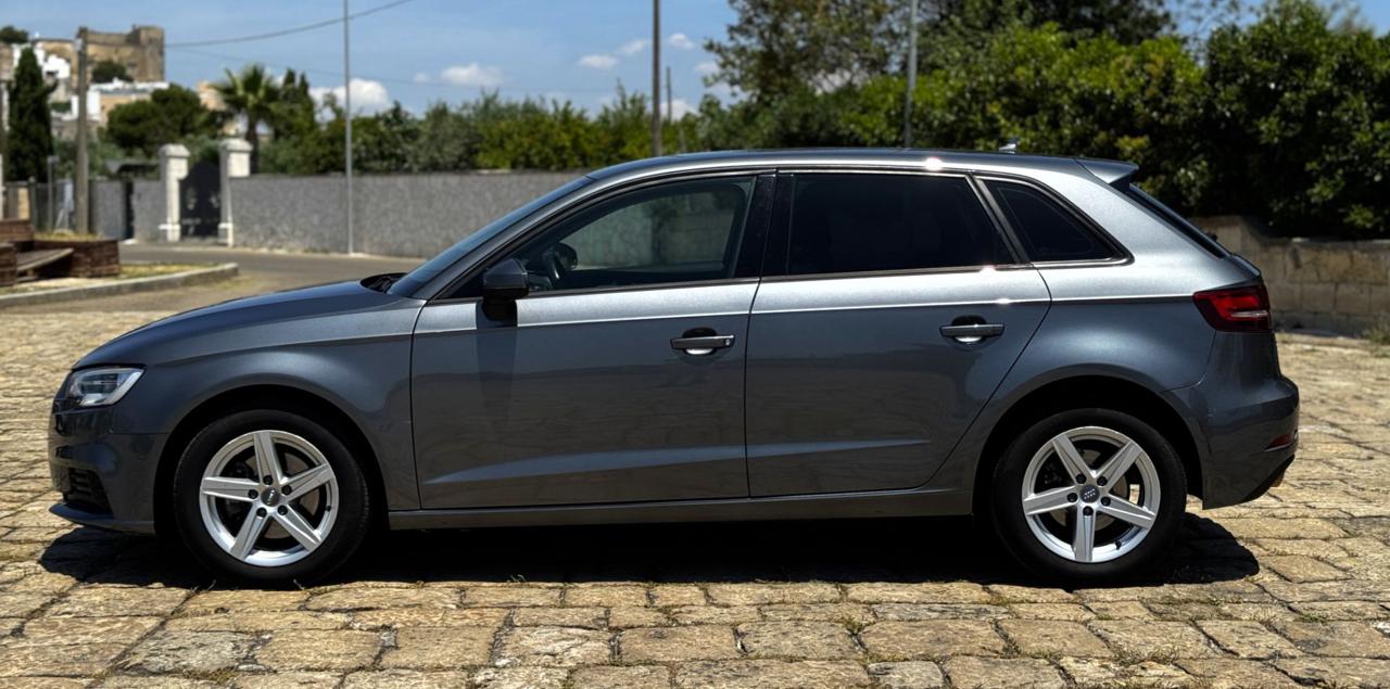 AUDI A3 SPB 1.6 TDI S-Tronic Sport (Xeno/LED/Auto/Navi) - 14