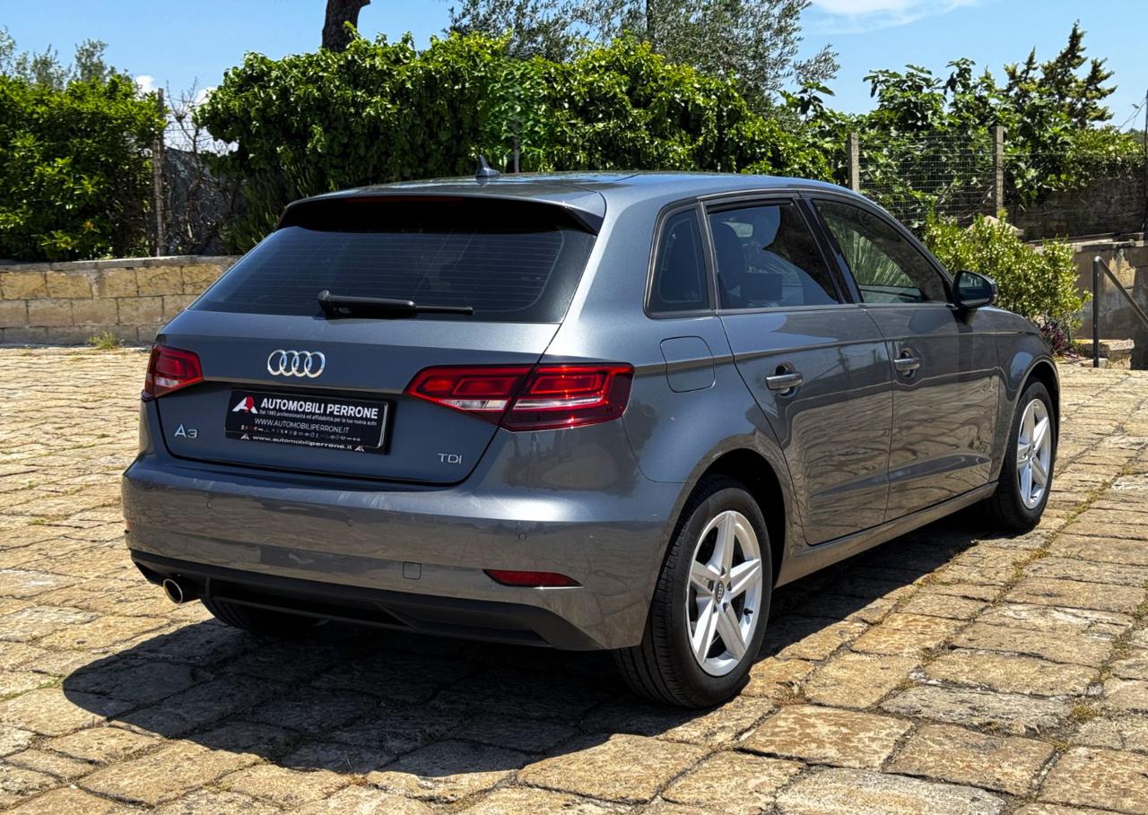 AUDI A3 SPB 1.6 TDI S-Tronic Sport (Xeno/LED/Auto/Navi) - 13
