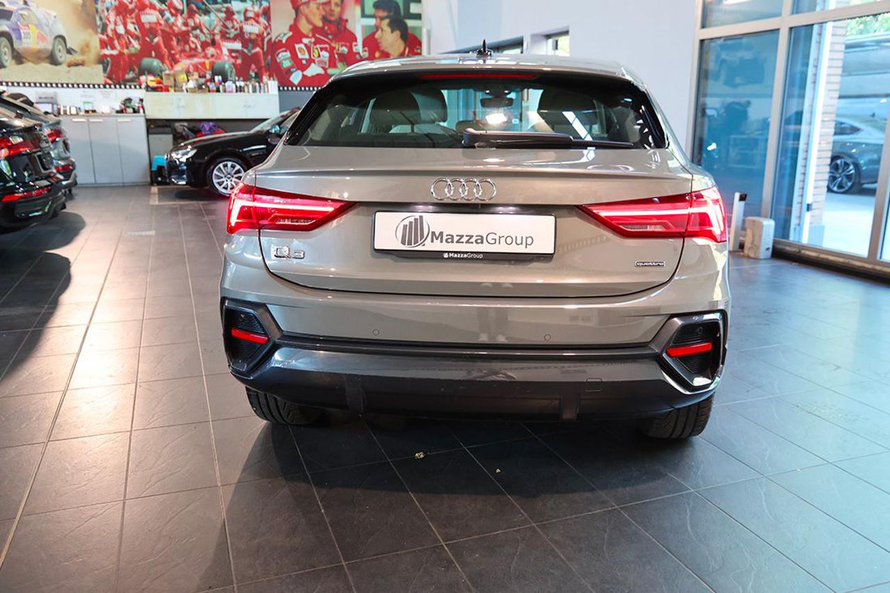 AUDI Q3 40 TFSI Sportback Quattro S-Tronic Business Plus - 8