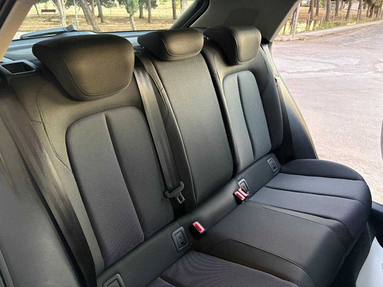 AUDI Q2 35 TDI 150 CV S tronic Admired Advanced - 18