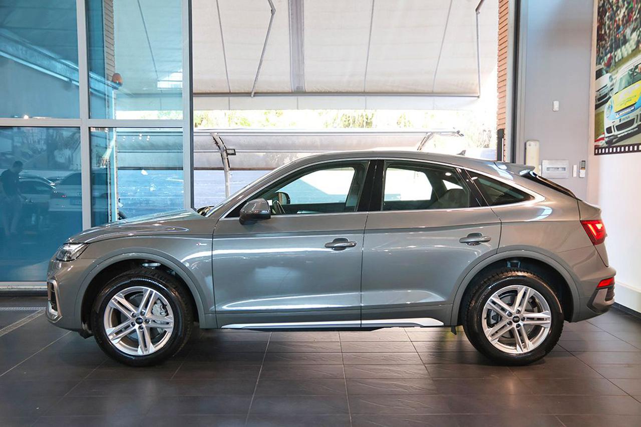 AUDI Q5 40 TDI Sportback Quattro S-Tronic S-Line - 3