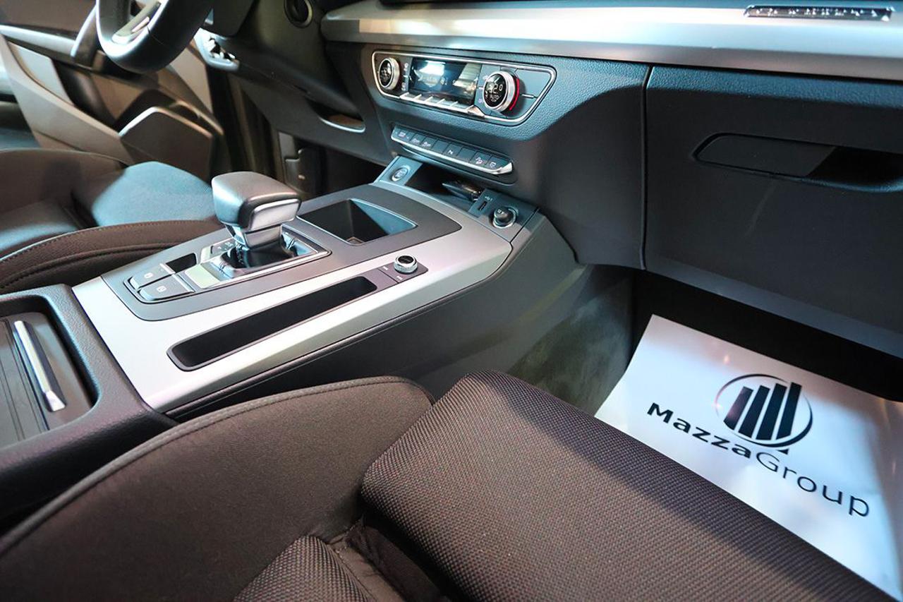 AUDI Q5 40 TDI Sportback Quattro S-Tronic S-Line - 37