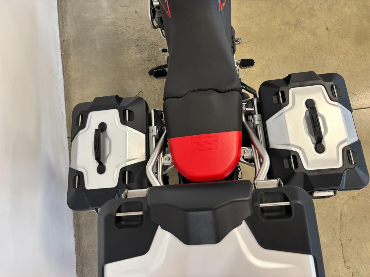 DUCATI DesertX 937 DESERT X MATT SATURN GREY - 7