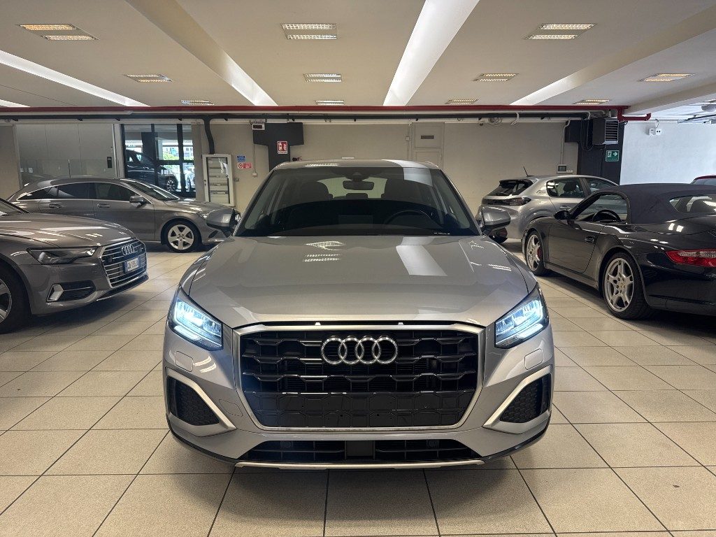 AUDI Q2 35 TFSI STRONIC Business Advanced+CAMERA+NAV - 2