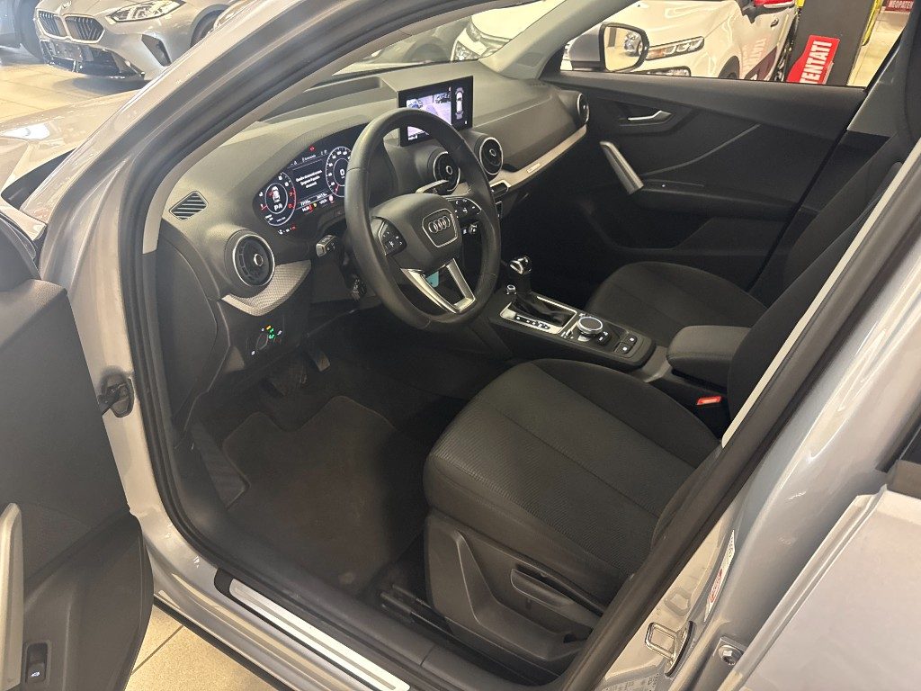 AUDI Q2 35 TFSI STRONIC Business Advanced+CAMERA+NAV - 7