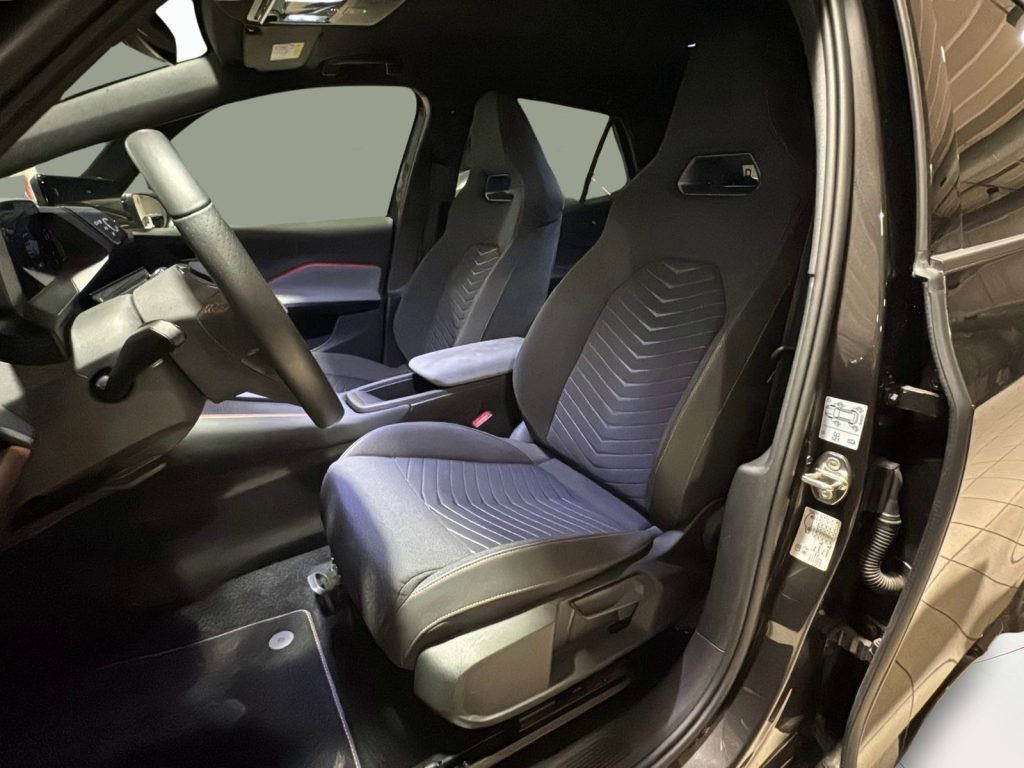 CUPRA Born 58kwh - 16