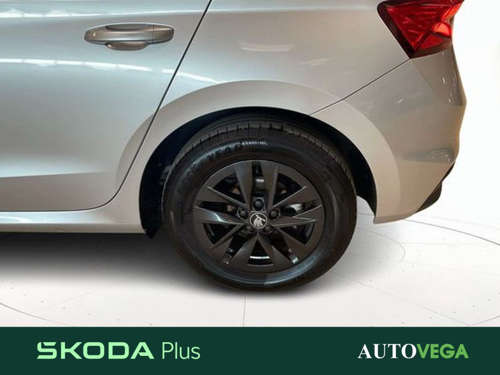 SKODA Fabia 1.0 tsi young edition 95cv - 19