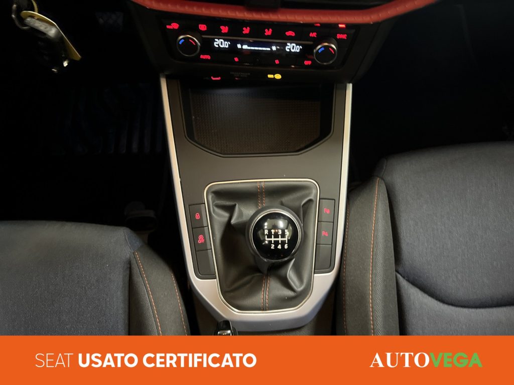 SEAT Arona 1.0 tgi fr 90cv - 11