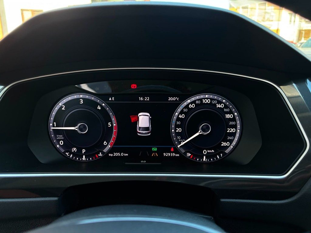 VOLKSWAGEN Tiguan 2.0 TDI SCR DSG 4MOTION - 16