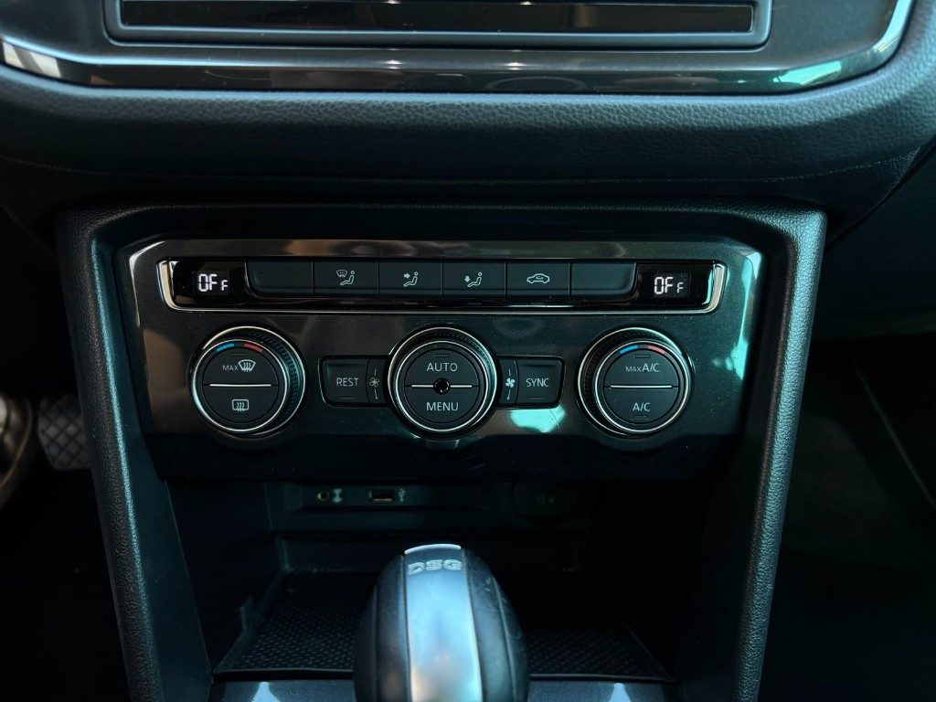 VOLKSWAGEN Tiguan 2.0 TDI SCR DSG 4MOTION - 22