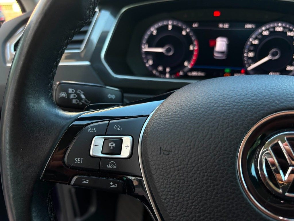 VOLKSWAGEN Tiguan 2.0 TDI SCR DSG 4MOTION - 14